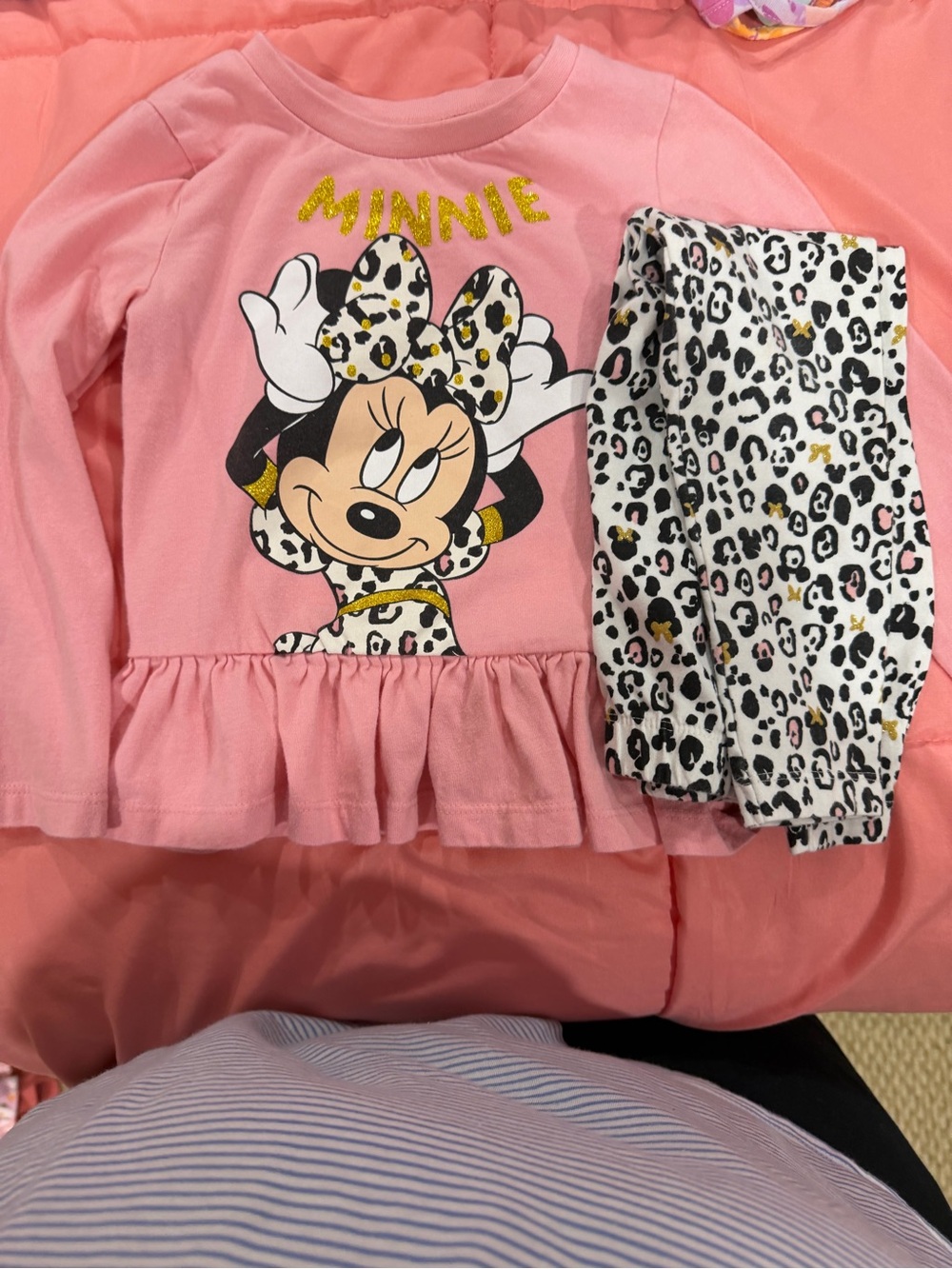 Disney Pink Minnie Mouse Leopard-Print Set with Gold Accents